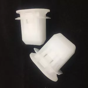 2x Rear Seat Cushion Seat Fixing Grommet Clip White Nylon For Toyota 72693-12080 - Picture 1 of 6