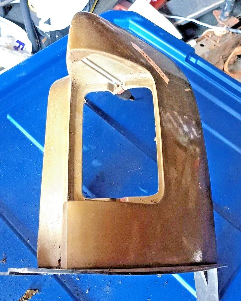 Extensión guardabarros delantero izquierdo GM 1972 Pontiac LOC-144SW Foto 1 de 4