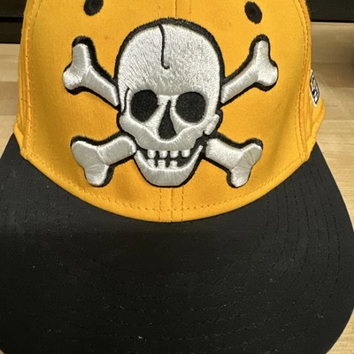 Gorra de béisbol Long Beach State The Game Pro Dirtbags talla mediana amarilla calavera huesos Foto 1 de 4