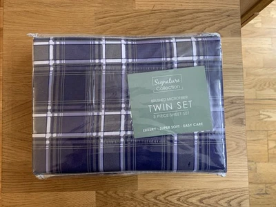 Signature Collection 3 Piece  Brushed Microfiber Twin Sheets - Image 1 of 4