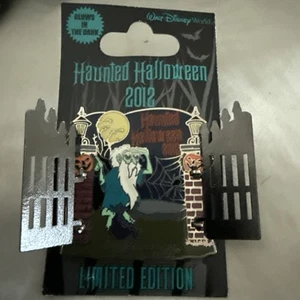 WALT DISNEY WORLD HAUNTED MANSION HALLOWEEN 2012 GUS PIN - LE 1200 - PP92197 - Picture 1 of 3