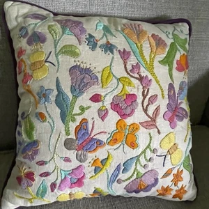 Vintage Julie Eisenhower fertiges Crewel 36175 Blumen Schmetterling Bild/Kissen 16 Zoll - Bild 1 von 5