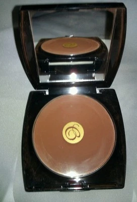 BEAUTICONTROL PERFECTING WET/DRY FINISH POWDER CL MOCHA 6079, 0.53 OZ - Image 1 of 4