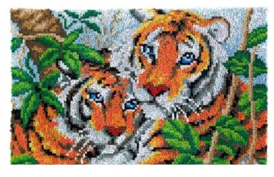 Tigers Rug Latch Hooking Kit (85x58cm) - Image 1 of 4