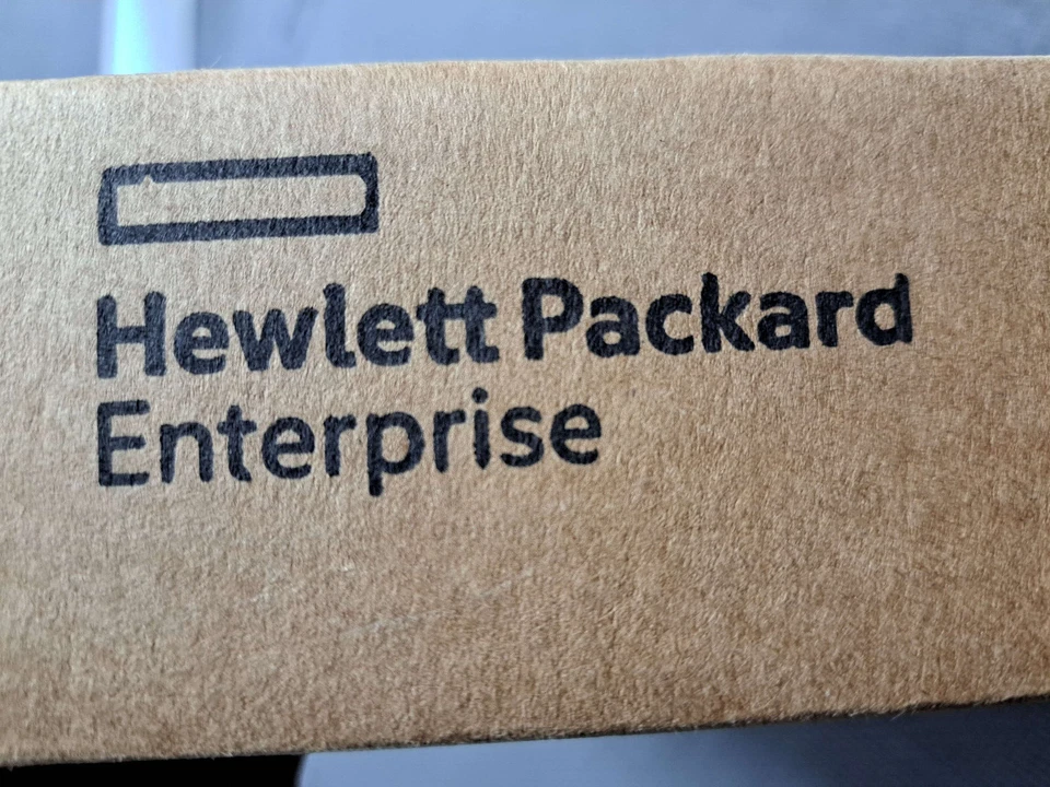 435952-B21  HP DL360 Gen5 Intel Xeon E5335 2.00Ghz 4C CPU Kit - Image 1 of 1