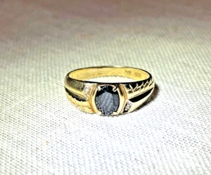 Anello Zaffiro e Diamanti Oro Giallo 10kt - Foto 1 di 6