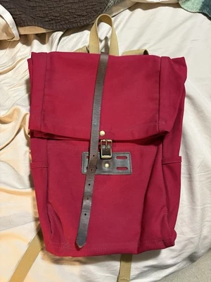 Mochila con tapa enrollable marca Archival 🎒 Nueva nunca usada Foto 1 de 4