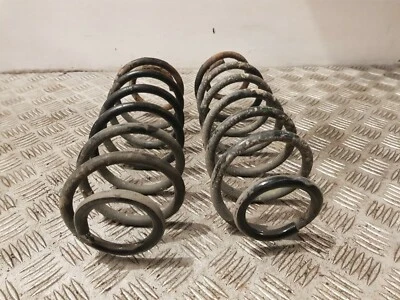 FORD FIESTA MK7 MUELLE HELICOIDAL TRASERO PAR 1.2P MANUAL 3 PUERTAS 2010 Foto 1 de 2