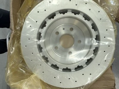 NEW OEM AUDI RS3 QUATTRO 8V FRONT VENTED BRAKE DISC 8V0615301R GENUINE - Image 1 of 3