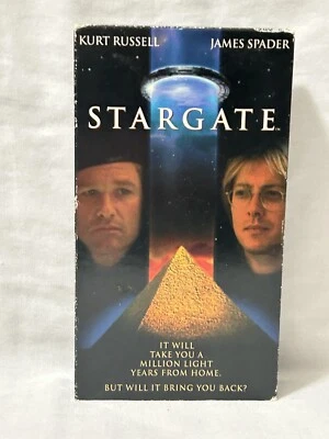 Stargate VHS 1994 Kurt Russell James Spader Sci-Fi Adventure Live Entertainment - Image 1 of 4
