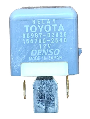 Relé genuino Toyota Denso 90987-02025 OEM Foto 1 de 2