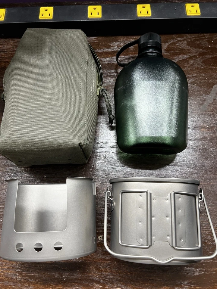 Estufa de cocina de titanio Nalgene Cantimplora Boundless Voyage y bolsa de cantimplora Esstac Foto 1 de 4