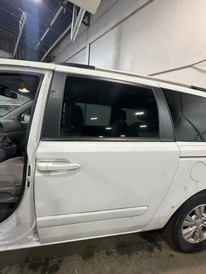 06 07 08 09 10 11 12 14 KIA SEDONA Puerta Trasera Cristal/Ventana Izquierda Foto 1 de 4