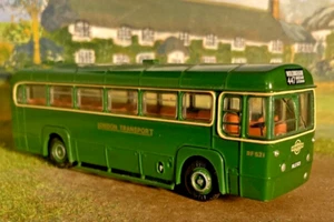EFE 23301. AEC RF Bus. London Transport County Service. Mint / Boxed. - Picture 1 of 4