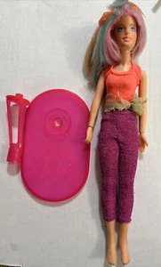 Bambola alla moda vintage 1985 Hasbro Jem & the Holograms DANSE con supporto - Foto 1 di 3