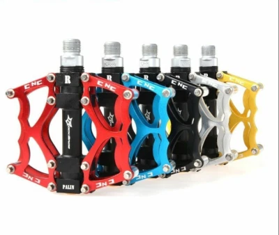 Pedali Bici CNC Alluminio con Cuscinetto 9/16 per MTB Corsa Bicicletta da Strada - Immagine 1 di 4