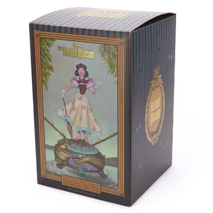 2025 Disney Parks The Haunted Mansion 'Sarah' Sally Slater Light-Up Figure NIB - Picture 1 of 8