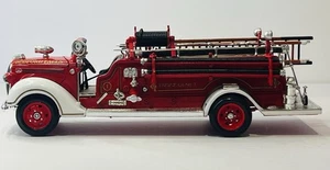 National Motor Museum Mint 1938 Ford Fire Engine Bedford Falls Model Truck - Picture 1 of 9