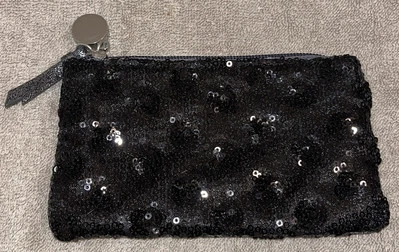 全新带标签 Ann Taylor Loft 黑色圆点亮片拉链硬币钱包,Live Love Loft — 第 1/4 张图片