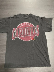 Size Medium NFL Arizona Cardinals Graphic Print Embroidered Cardinal Tee Shirt - Picture 1 of 7