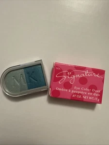 Mary Kay Signature Eye Color Duet (Jade) .09 Oz. #8860 NEW NIB - Picture 1 of 4