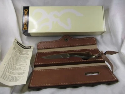 Cuchillo Hoja Fija Browning Modelo 377 Mango Madera de Serpiente Estuche de Cuero Foto 1 de 4