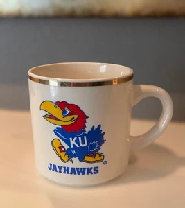 Taza KU Jayhawks 1988 NCAA Champions Universidad de Kansas Baloncesto Dos Caras - Imagen 1 de 7