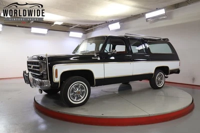 Chevrolet Suburban 1977 4x4  Foto 1 de 4