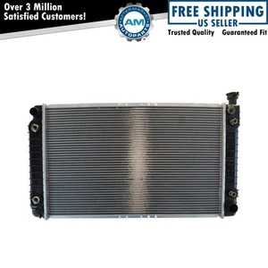 Radiator NEW for Chevy GMC C/K Pickup Truck Suburban w/ Engine Oil Cooler - Picture 1 of 5