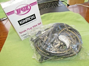 Juego de cables de bujías de 8 cilindros FCI CS820 GM - Juego de alta calidad de 8 mm - 1979-89 - Imagen 1 de 10