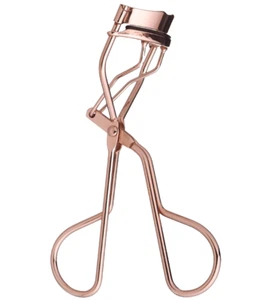 Rizador de pestañas Charlotte Tilbury que cambia la vida oro rosa acero al carbono - Imagen 1 de 4
