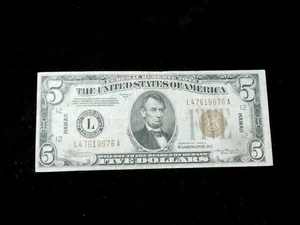 1934A $5 United States Emergency Issue HAWAII Federal Reserve Note - Picture 1 of 4