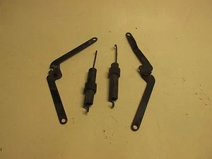 72--89   MERCEDES--BENZ  450SLC    R107  450SL  380SL ,  HOOD HINGE  SPRING  SET - Picture 1 of 6