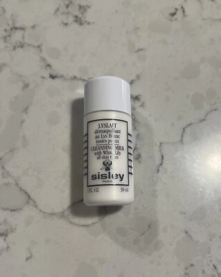 Sisley Paris Leche Limpiadora Con Lirio Blanco 30ml Más 5ml (Total 35ml) Foto 1 de 3