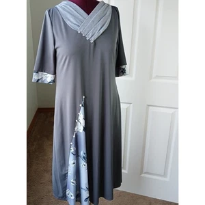 Grey Floral Maxi Shift Dress XL POCKETS button embellishment pleated V-neck - Bild 1 von 14