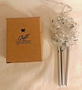 NIB Avon 2000 Shimmering Wreath Windchime Ornament - Picture 1 of 4