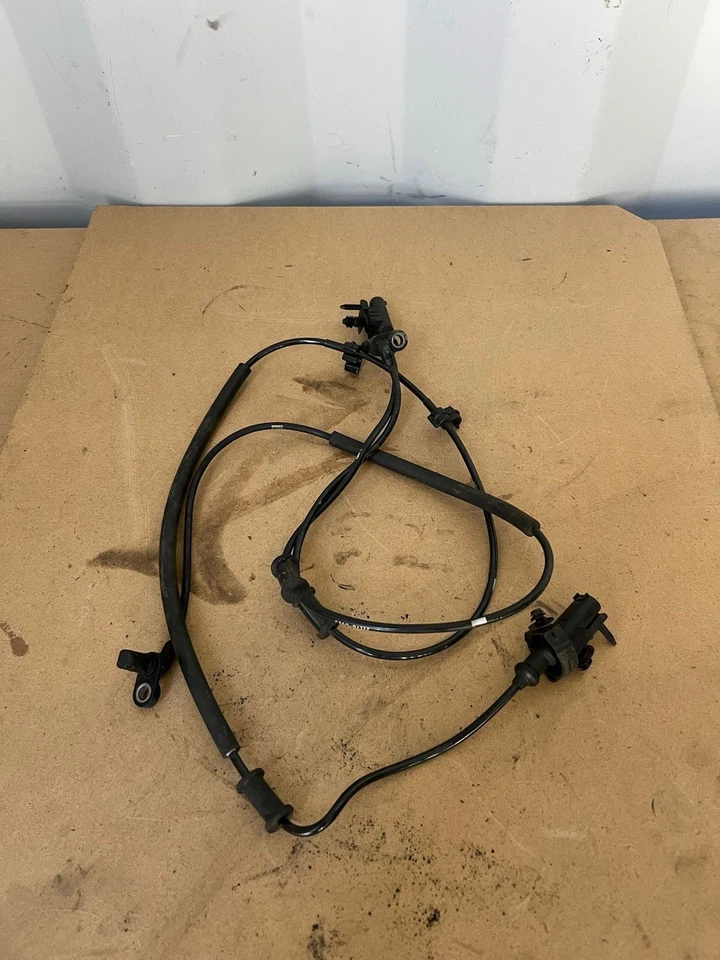 Kawasaki ZX1000 Z1000SX 2021 front & Rear ABS sensor - Image 1 of 1