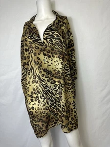 BLUSA VINTAGE MAGGIE BARNES TALLA 5X ESTAMPADO GUEPARDO ABOTONADA MANGA CORTA - Imagen 1 de 4