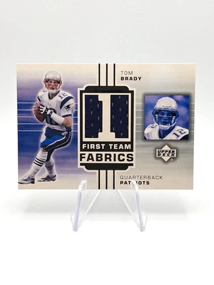 2002 Upper Deck First Team Fabrics #FT-TB Tom Brady GAME USED JERSEY - Imagem 1 de 2