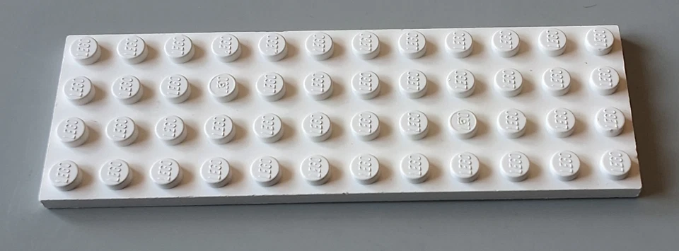 Lego Platte 4x12 weiß 3029 Bauplatte Grundplatte Zubehör Basic - Bild 1 von 1