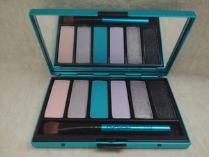MAC Holiday 2004 Eyeshadow Palette 6 Eyes Dazzle 1/ 0.19 oz/NWOB/AUTHENTIC/RARE - Picture 1 of 4