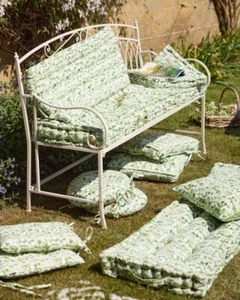 Summer Outdoor Seat Cushion Collection Various Designs Seat Cushions Furniture - Picture 1 of 6