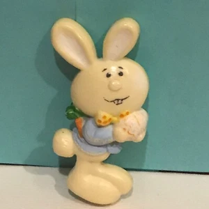 Vintage Hallmark Easter Bunny Rabbit Pin Brooch Spring Passover - Picture 1 of 7