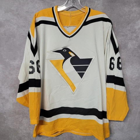 Vintage CCM NHL Pittsburgh Penguins Mario Lemieux 66 White Jersey Mens M Cover