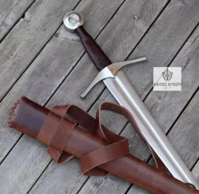 Espada vikinga de acero al carbono forjada a mano lista para la batalla armamento medieval con vaina Foto 1 de 3