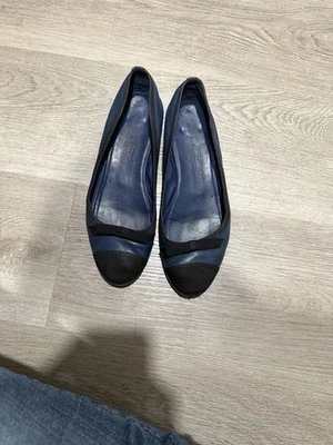 Llamaradas de ballet Chanel vintage azules y negras con lazo talla 8 Foto 1 de 4
