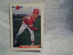 1992 BOWMAN TREVOR HOFFMAN ROOKIE BASEBALL CARD #11,Cincinnati Reds,hof,mlb - Picture 1 of 2