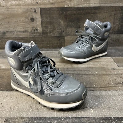 Womens Nike Snow Waffle CL 371758 002 Dark Grey 2009 Boots Sneakers Size 6.5. - Image 1 of 4