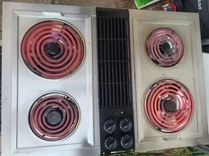 Jenn Air Stainless Steel C236 VVV Coil Cooktop Range Downdraft Vintage Tested - Picture 1 of 21