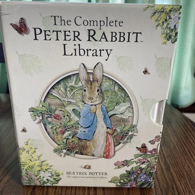 The Complete PETER RABBIT Library - Beatrix Potter 23 Books Like New CHECK PICS. Foto 1 de 4